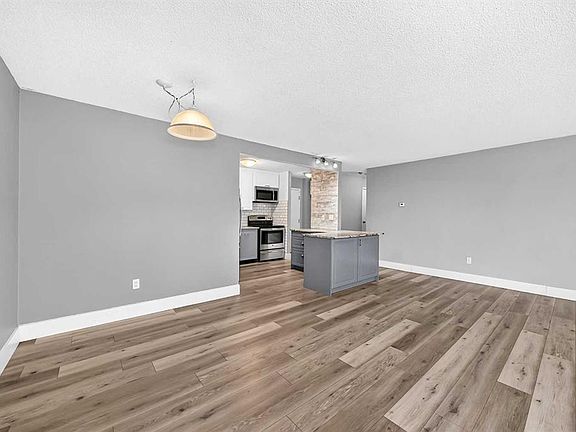 4th image of 1900 W 25a St SW #507