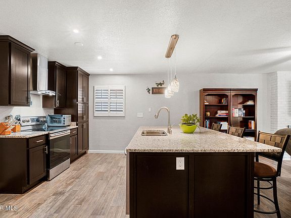 5th image of 10149 Monaco Dr