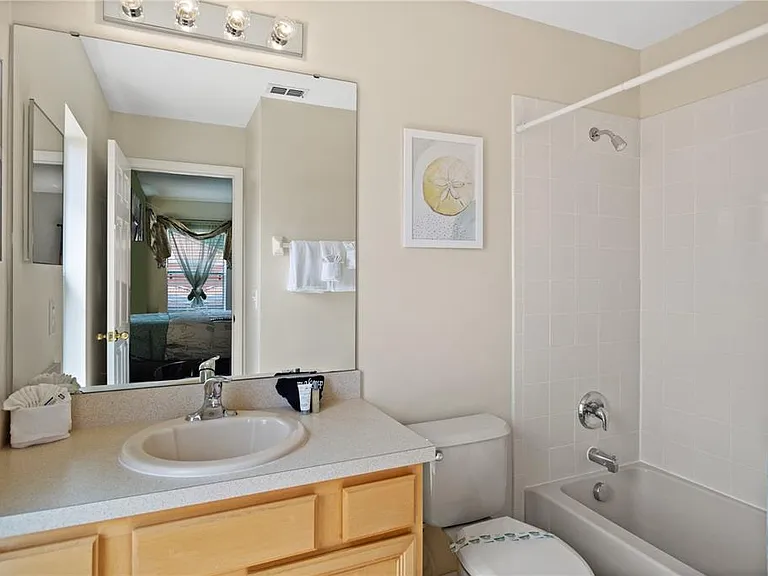 134 Sevilla Ave — Photo 26