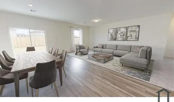 3 bed, 1636 sqft, $2,753 — Photo 3