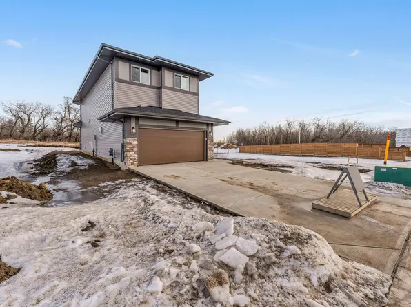 17811 7th St, Edmonton, AB T5Y 4K3