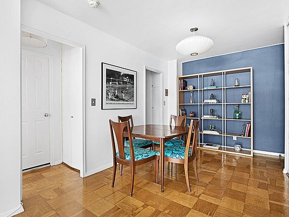 4th image of 7 E 14th St APT 217
