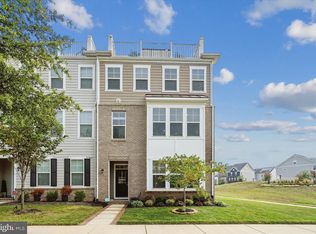 1522 Meadowlark Glen Rd, Dumfries, VA 22026