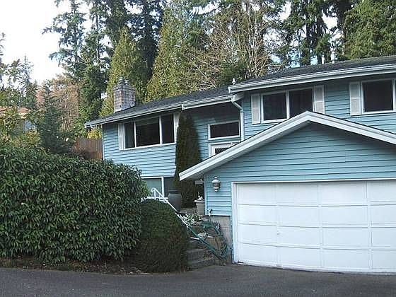 2nd image of 225 144th St SE