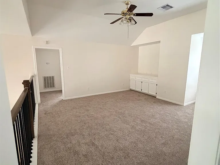 2201 Summer Reef Dr — Photo 14