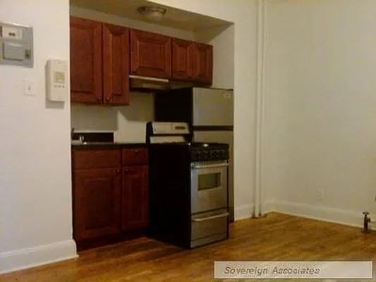 Rented by Sovereign Associates | media 60