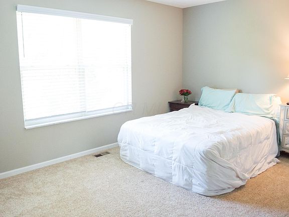 4th image of 2299 Vista Ct