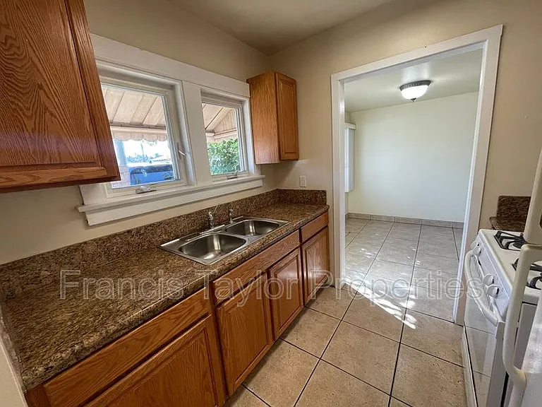 1214 S Escondido Blvd #6 — Photo 7