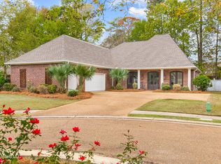 223 Lighthouse Ln, Brandon, MS 39047