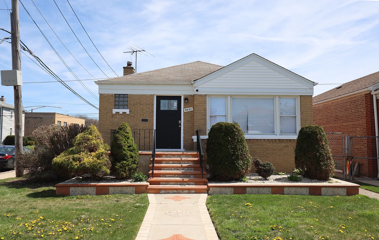9401 S Green St photo 1