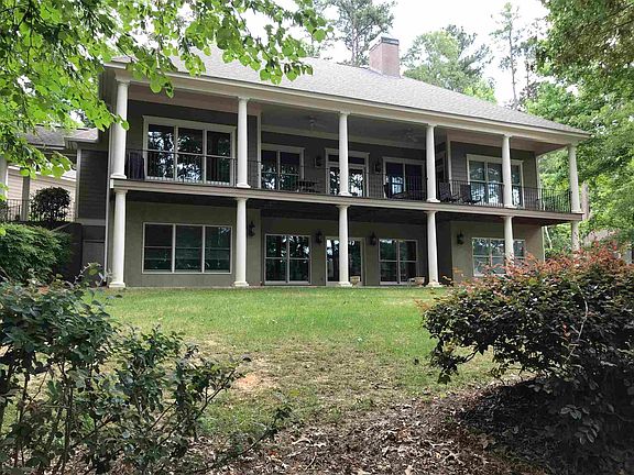 2nd image of 1041 Liberty Bluff Ln