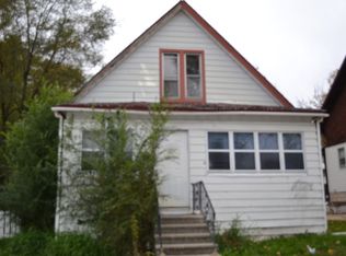 326 Irving Ave, Rockford, IL 61101