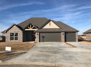 13209 E 139th St N, Collinsville, OK 74021