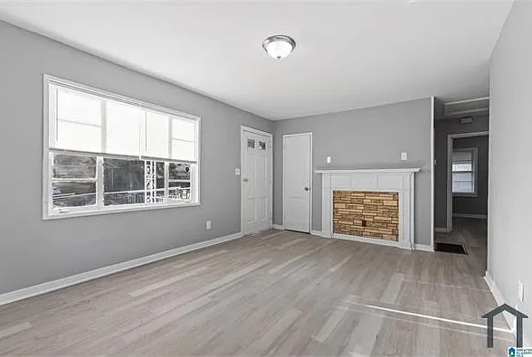 4628 Hillman Dr SW — Photo 3