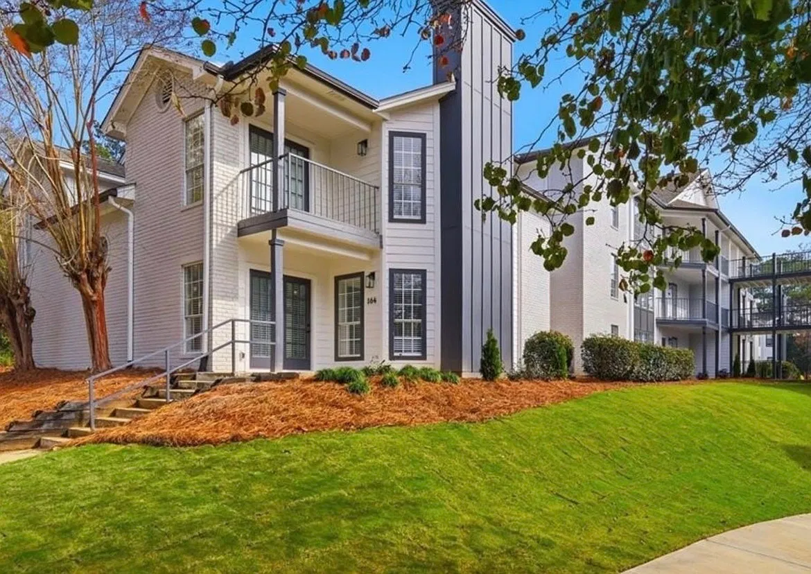 4 bed, 1500 sqft, $2,000 — Photo 1