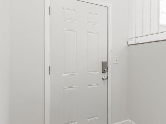 5th image of 11289 Jersey Ave N