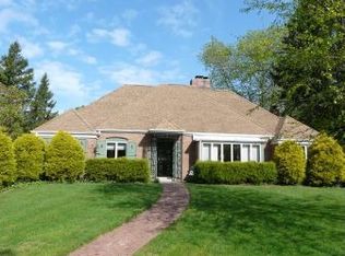 219 Saturn Dr, Newark, DE 19711