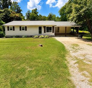 241 Shoals Ave, Killen, AL, 35645
