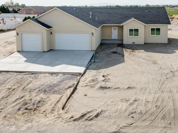 5757 Sarah Rd, Fallon, NV 89406
