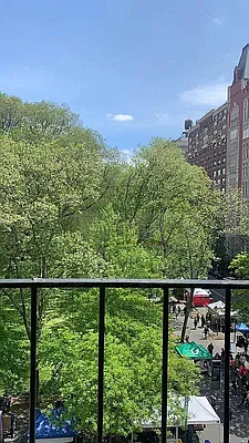 Rented by City Stop Realty | media 16