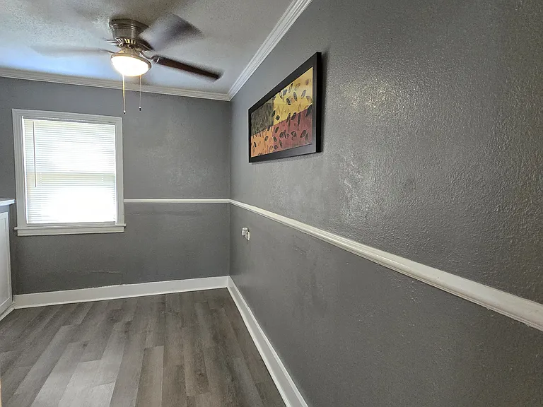1614 W Hollywood Ave — Photo 14