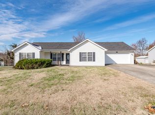 806 Elmwood Dr, Leitchfield, KY 42754