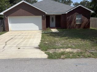 506 Skylark Rd, Mary Esther, FL 32569