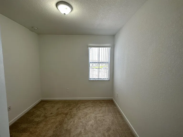 2330 NW 125th St — Photo 15