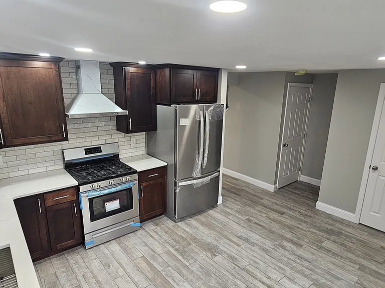 4138 Highview Pkwy #B — Photo 3