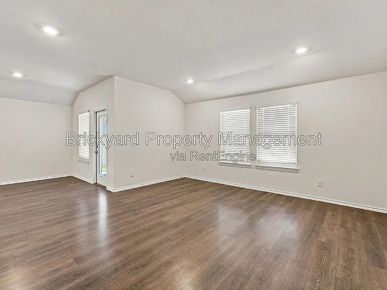 601 Banner Ave — Photo 18