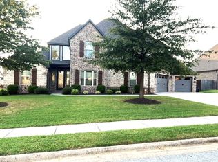 3135 N Chassy Ave, Fayetteville, AR 72703