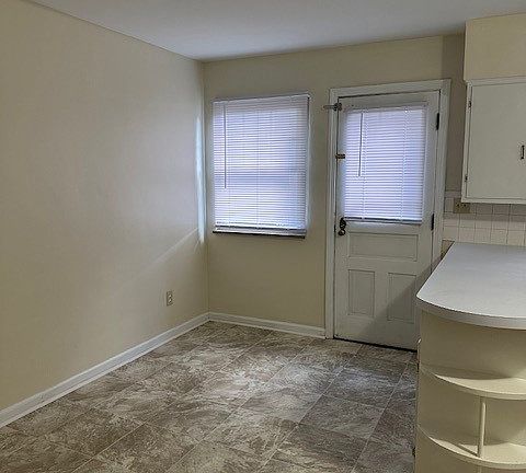 3rd image of 2203 Charles St
