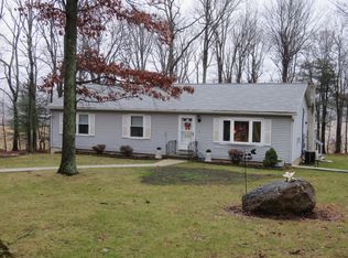230 Sawmill Ln, Lehighton, PA 18235
