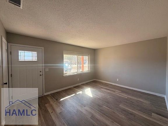 4th image of 618 Fleming Rd