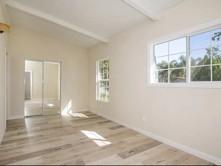 19429 Lull St — Photo 17