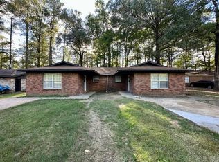 10 & 12 Old Glory Ct, Little Rock, AR 72209