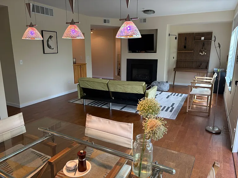 4730 Holiday Dr #201 — Photo 19