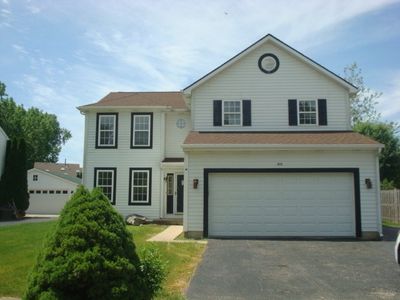 8113 Magnolia Ct, Fox Lake, IL, 60020