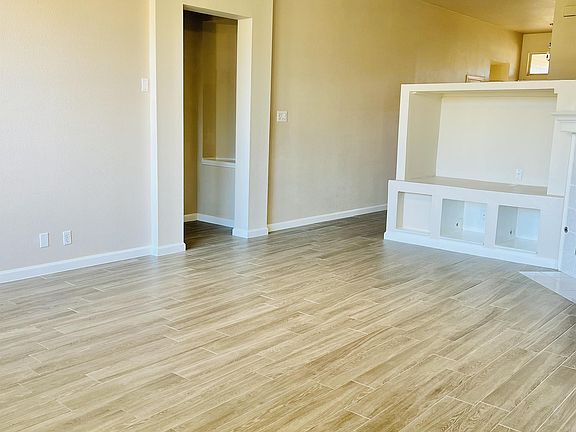 4th image of 8512 Hillrock Dr
