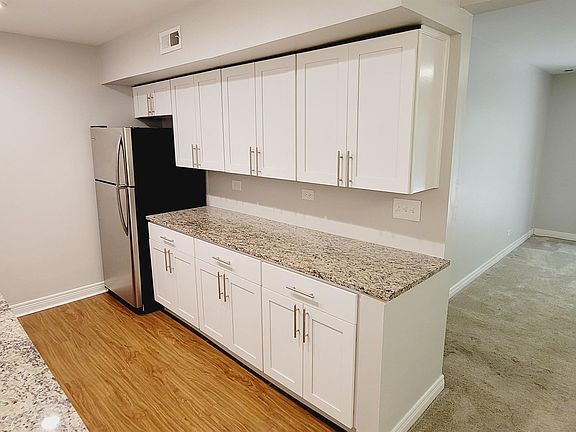 3rd image of 508 N Cass Ave APT 108