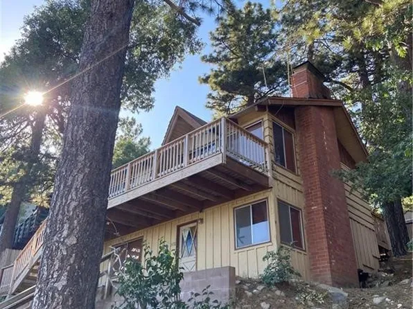 31722 City Creek Rd, Running Springs, CA 92382