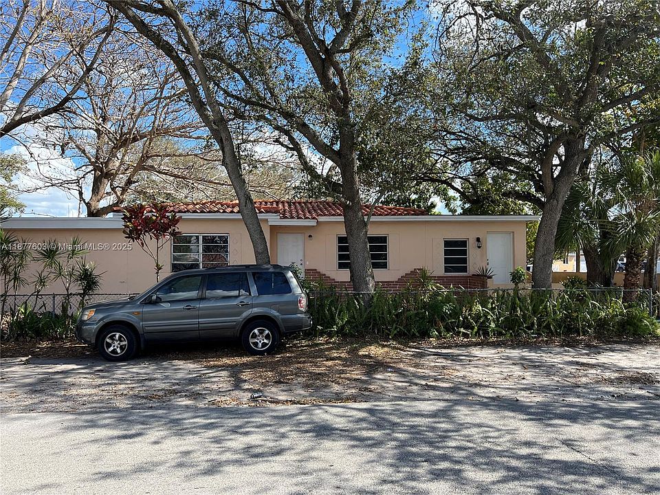 2nd image of 7373 SW 6th St