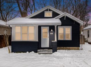 1241 Baker Dr, Kalamazoo, MI 49048