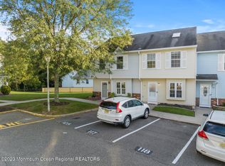 118 Joan Ct, Jackson, NJ 08527