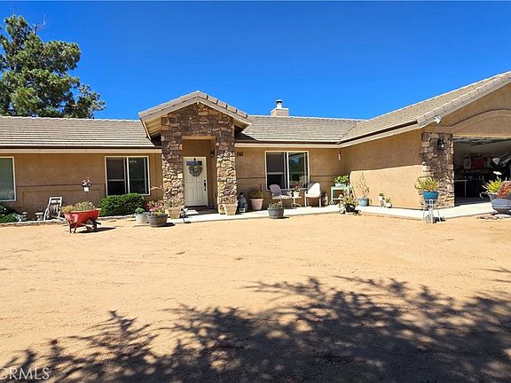 4th image of 16650 Cactus St