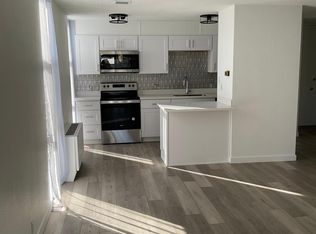 2500 S York St APT 317, Denver, CO 80210