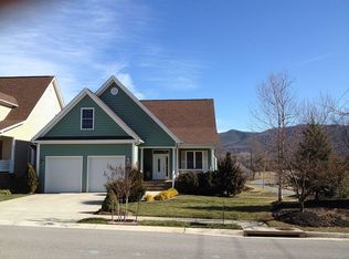 703 S Battery Dr, Roanoke, VA