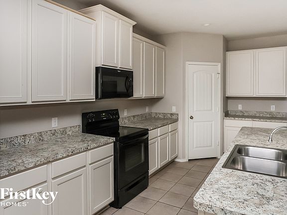 4th image of 133 Cantle St