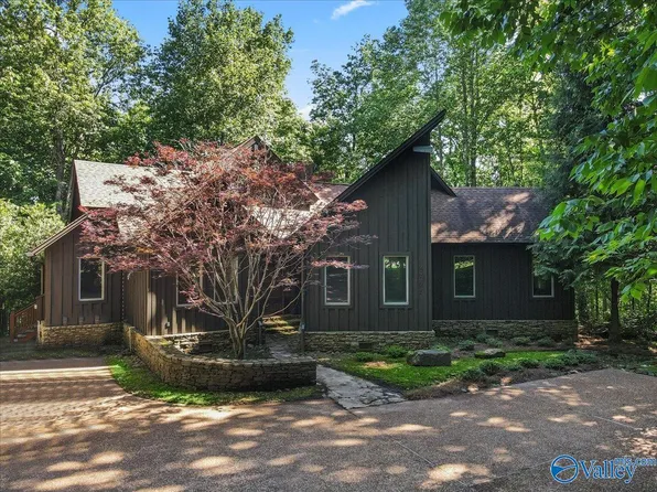 3707 Lookout Dr SE, Huntsville, AL 35801