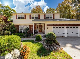 570 Cambridge Rd, Turnersville, NJ 08012